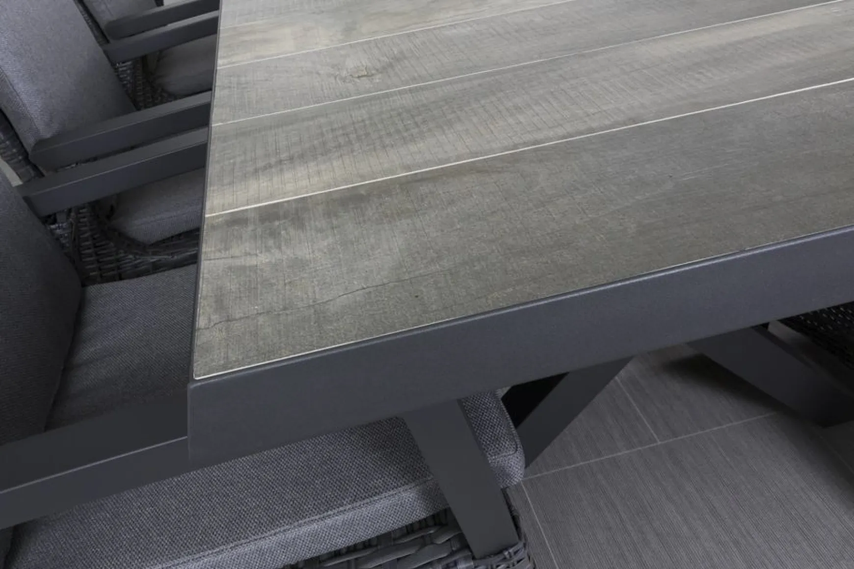 Admiral kruispoot tuintafel - 224 x 104 cm. - antraciet