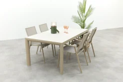 Atmos/Kings stapelbare 4-persoons tuinset 180x100 cm. - Latte
