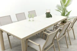 Atmos/Kings stapelbare tuinset voor 6 personen 220x100 cm. - Latte