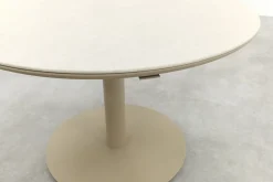 Aversa up&down ronde verstelbare tuintafel Ø120 cm. - Latte
