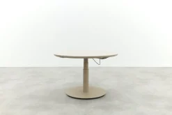 Aversa up&down ronde verstelbare tuintafel Ø120 cm. - Latte