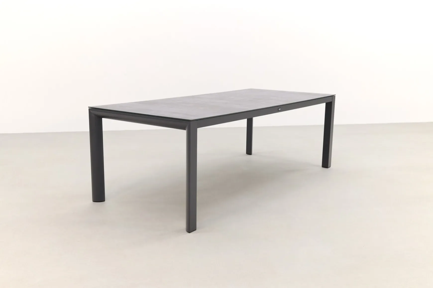 Baltimor dining tuintafel 220x100 cm.