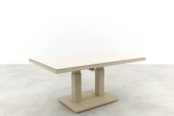 Brooklyn up&down verstelbare tuintafel 140x85 cm. - Latte