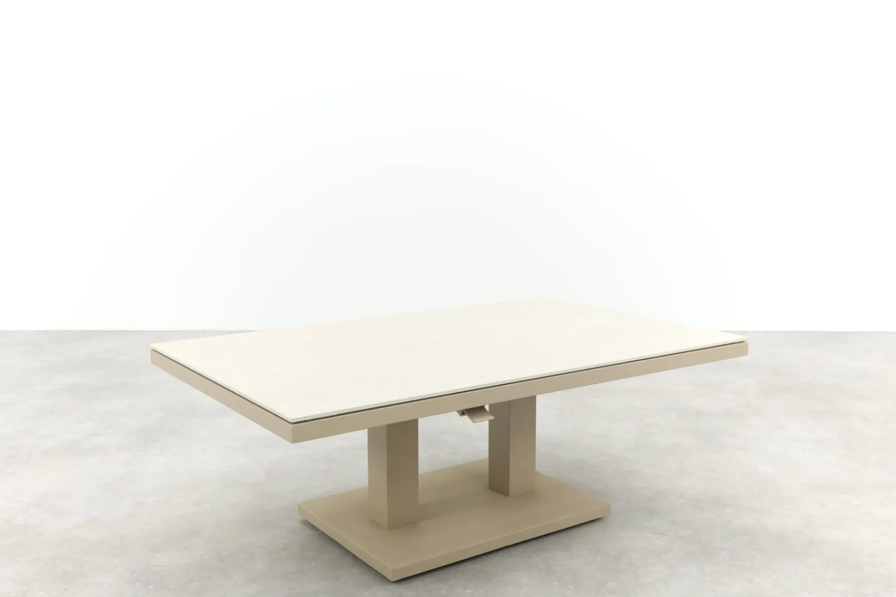 Brooklyn up&down verstelbare tuintafel 140x85 cm. - Latte