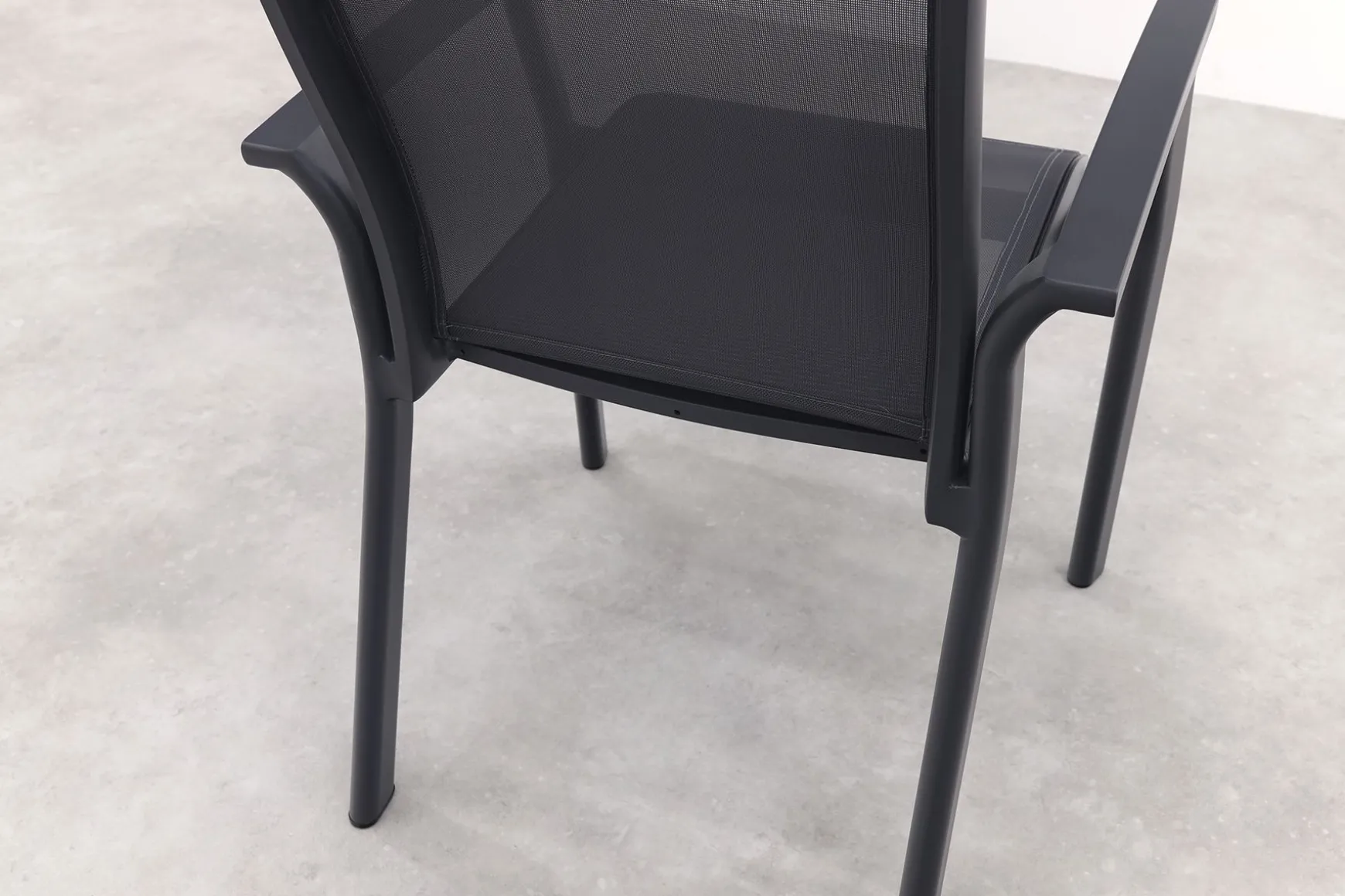 Excellent/Kings 4-persoons stapelbare dining tuinset 180x100 cm. - Antraciet
