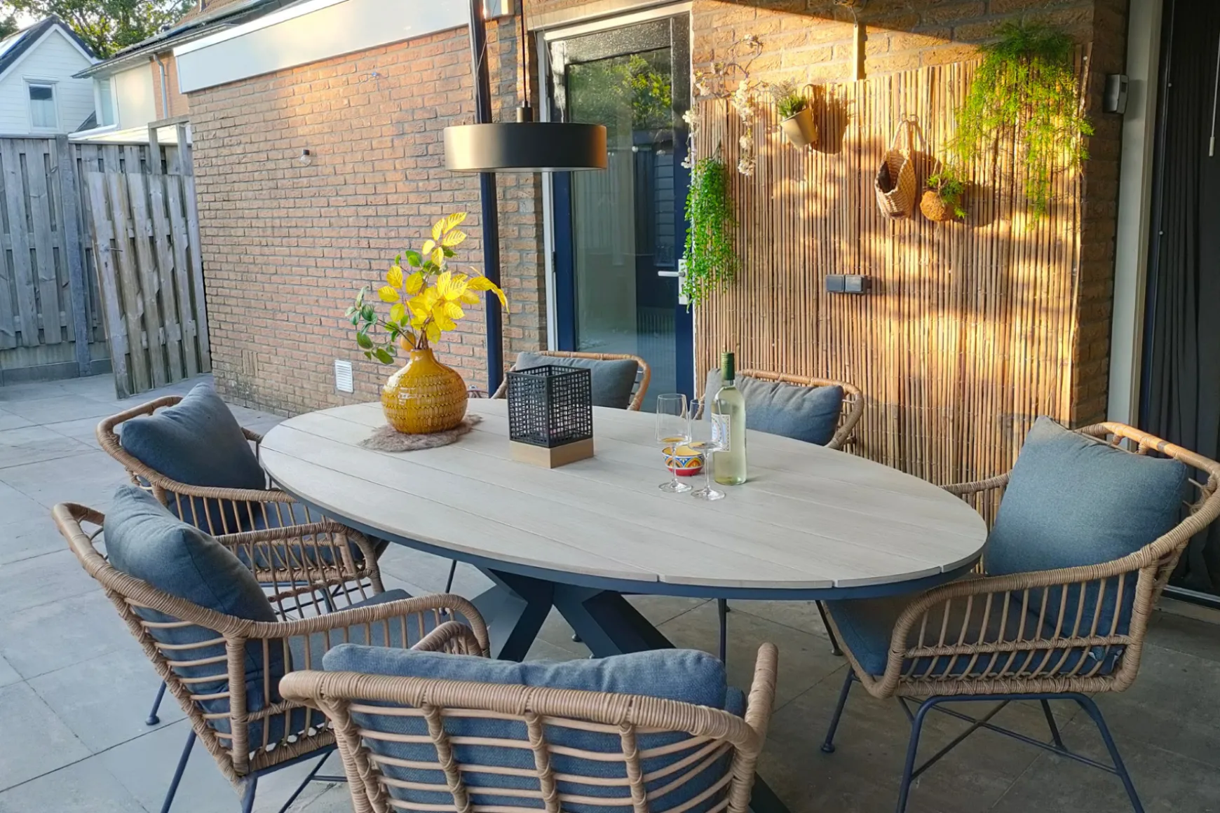 Garden Impressions Margriet - Naturel / Edison 220 x 115 cm. - ovale tuinset