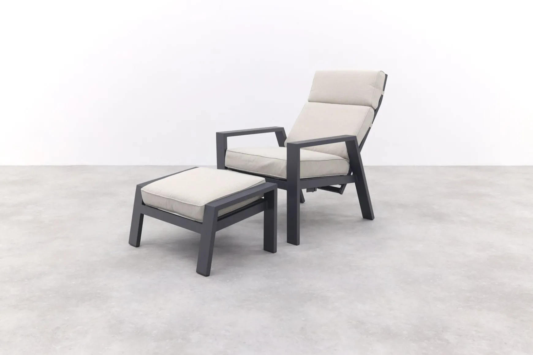 Garden Impressions Max loungestoel + voetenbank - Carbon black/Sand