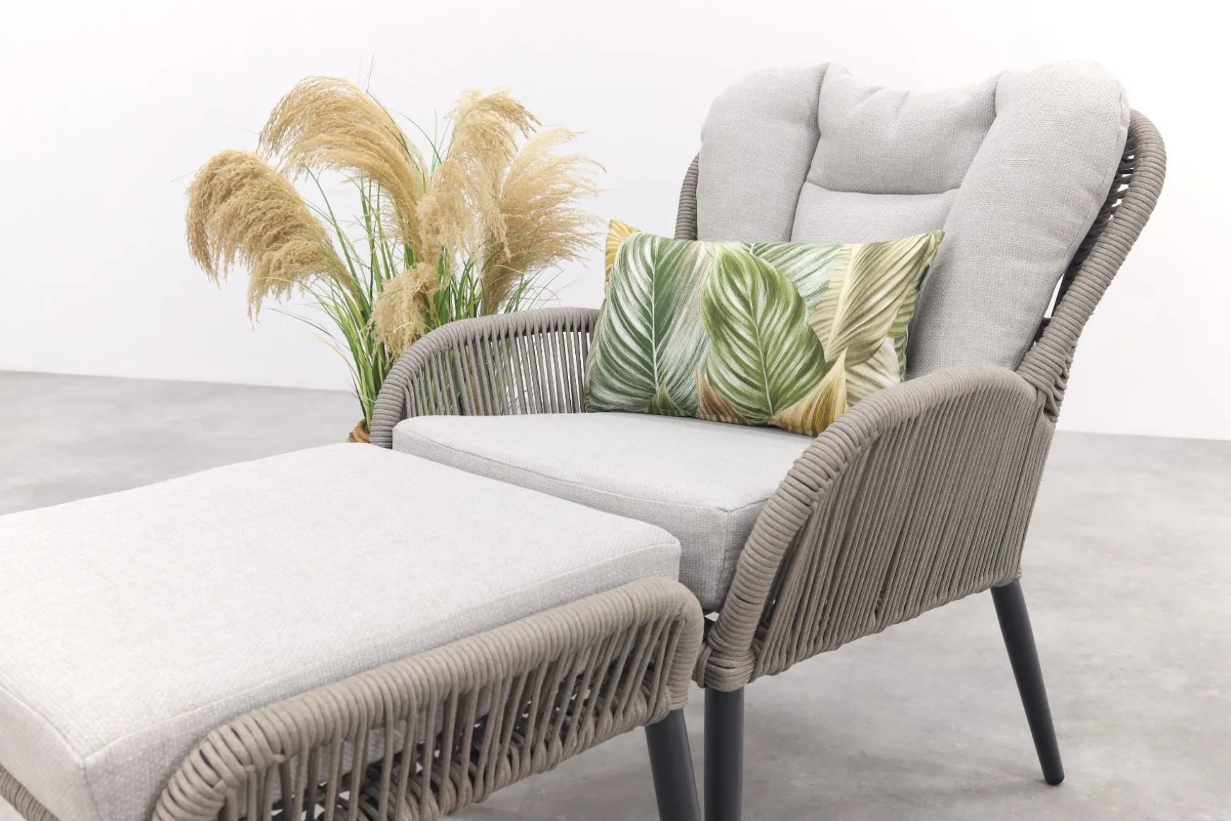 GI Andorra loungestoel + hocker - Taupe/Zand OP=OP