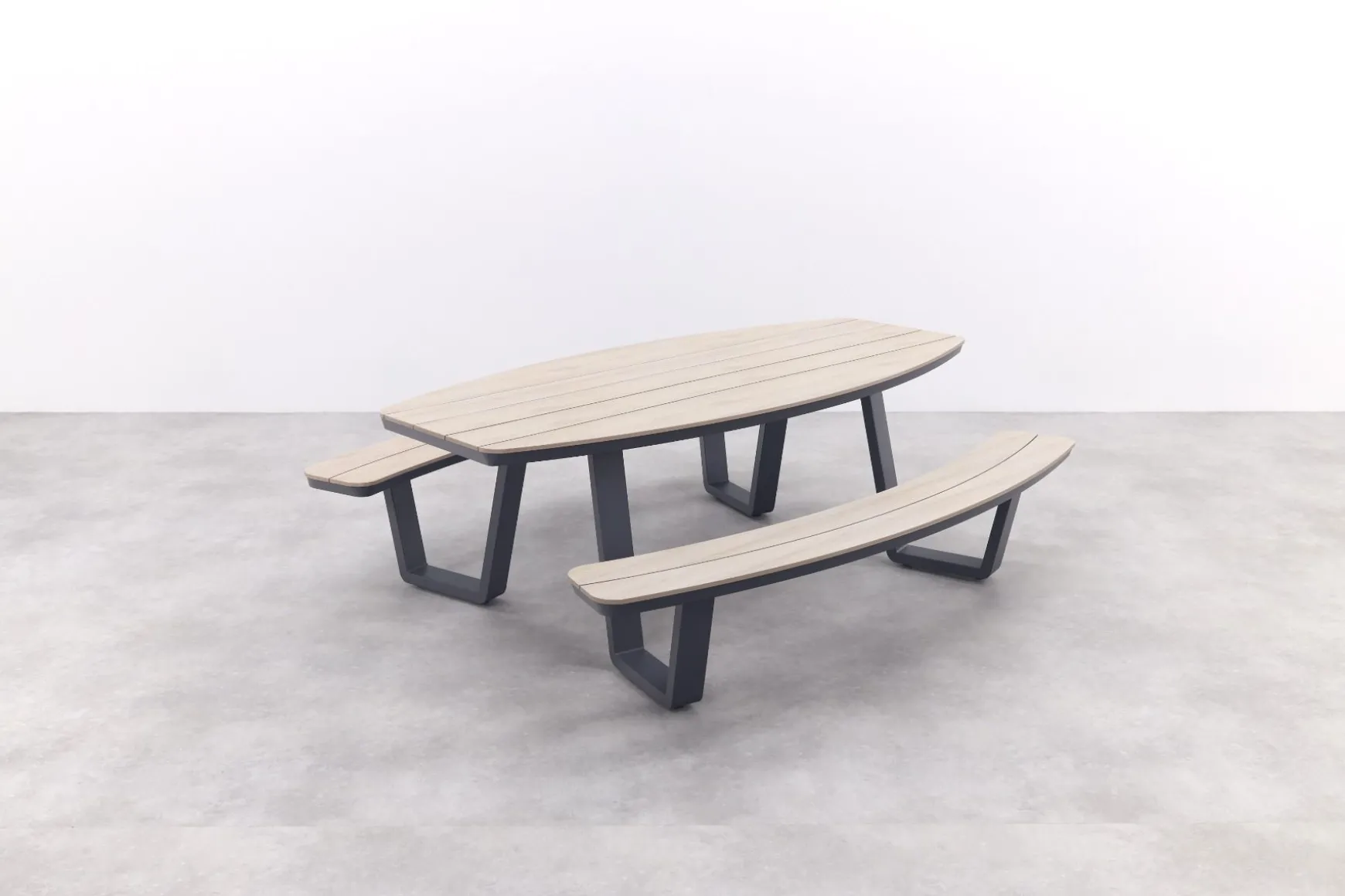 GI Bell ovale 6-persoons picknicktafel 220x193cm.