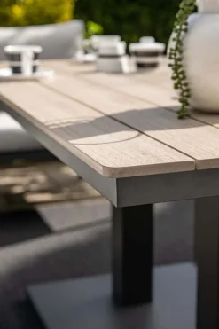 GI Cyprus up&down verstelbare houtlook tuintafel 150x87 cm. - Carbon Black