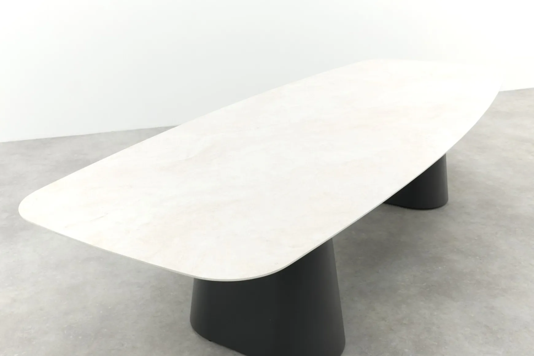 GI Denver Deens ovale tuintafel 320x120 cm. - Carbon Black