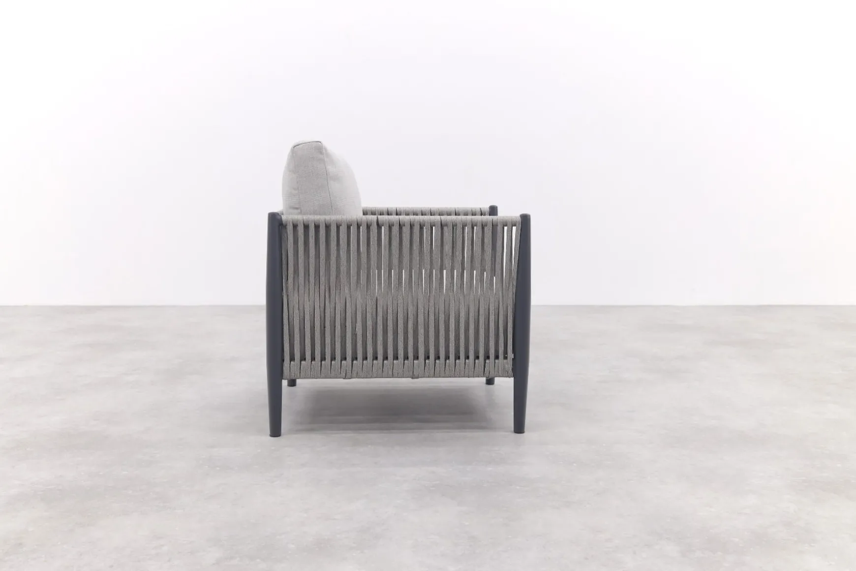 GI Diamo loungestoel - Carbon Black/Zand