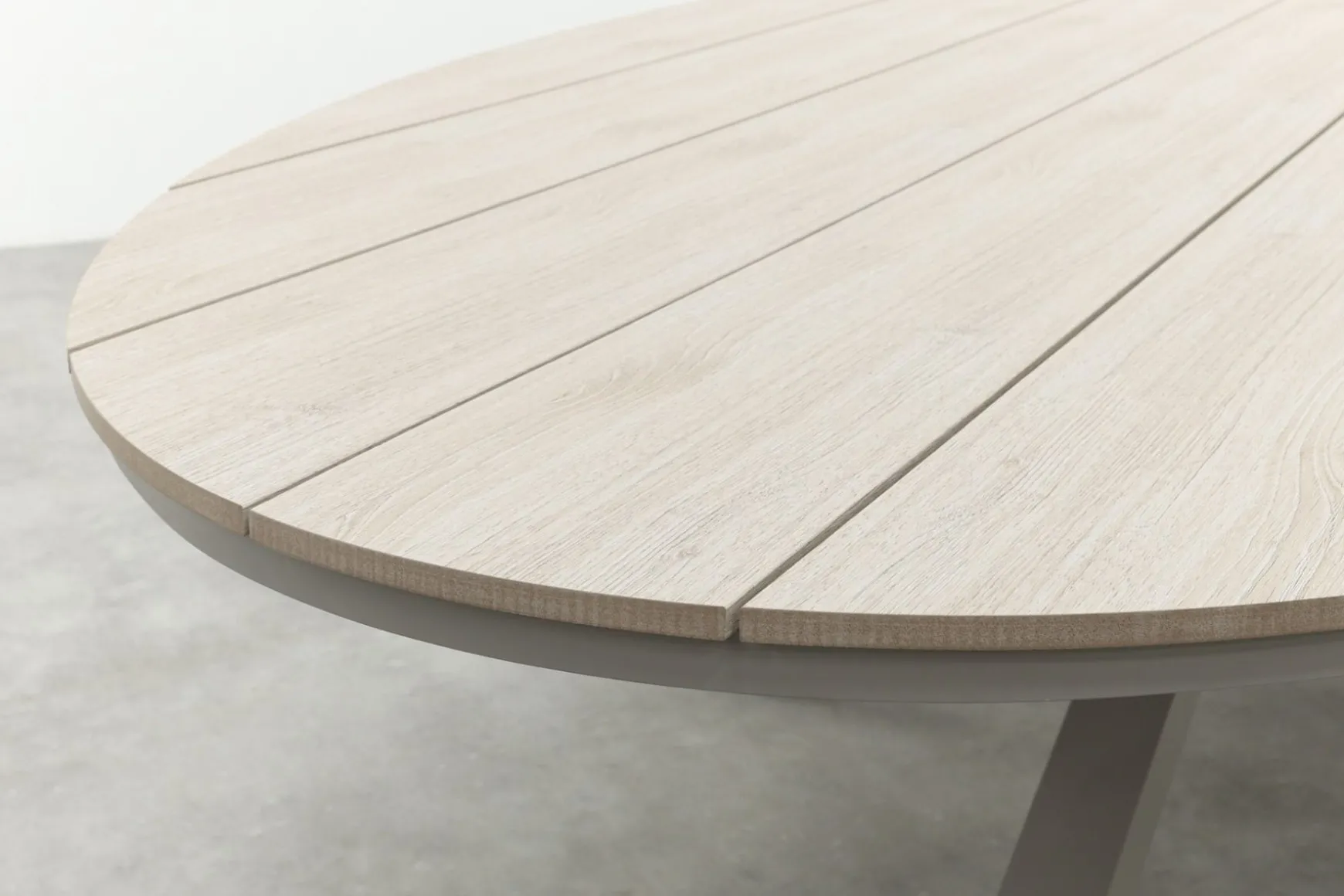 GI Edison ovale houtlook tuintafel 280x140 cm. - Taupe