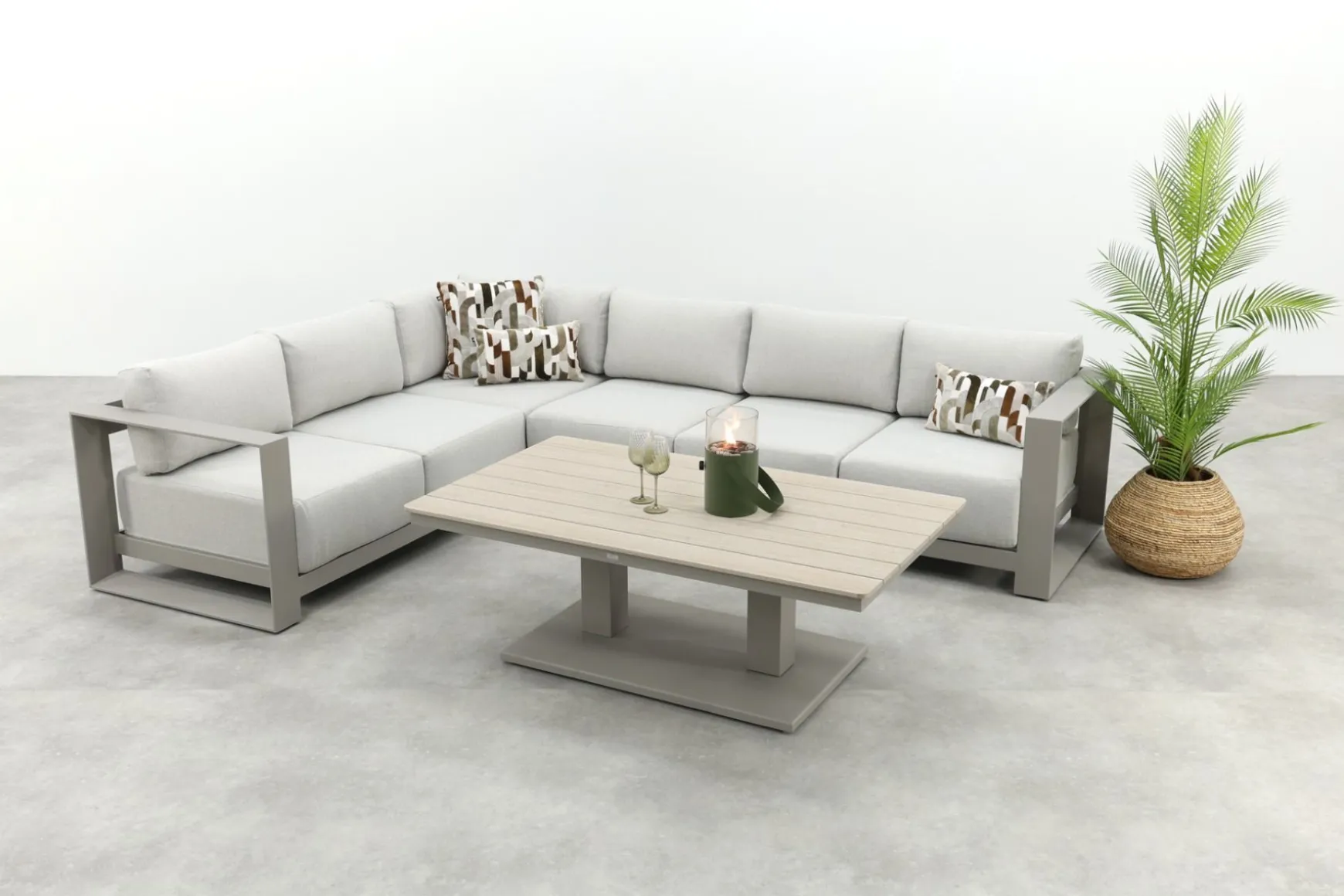 GI Levanto/Cyprus lounge-/diningset met verstelbare tuintafel - Valley Sand