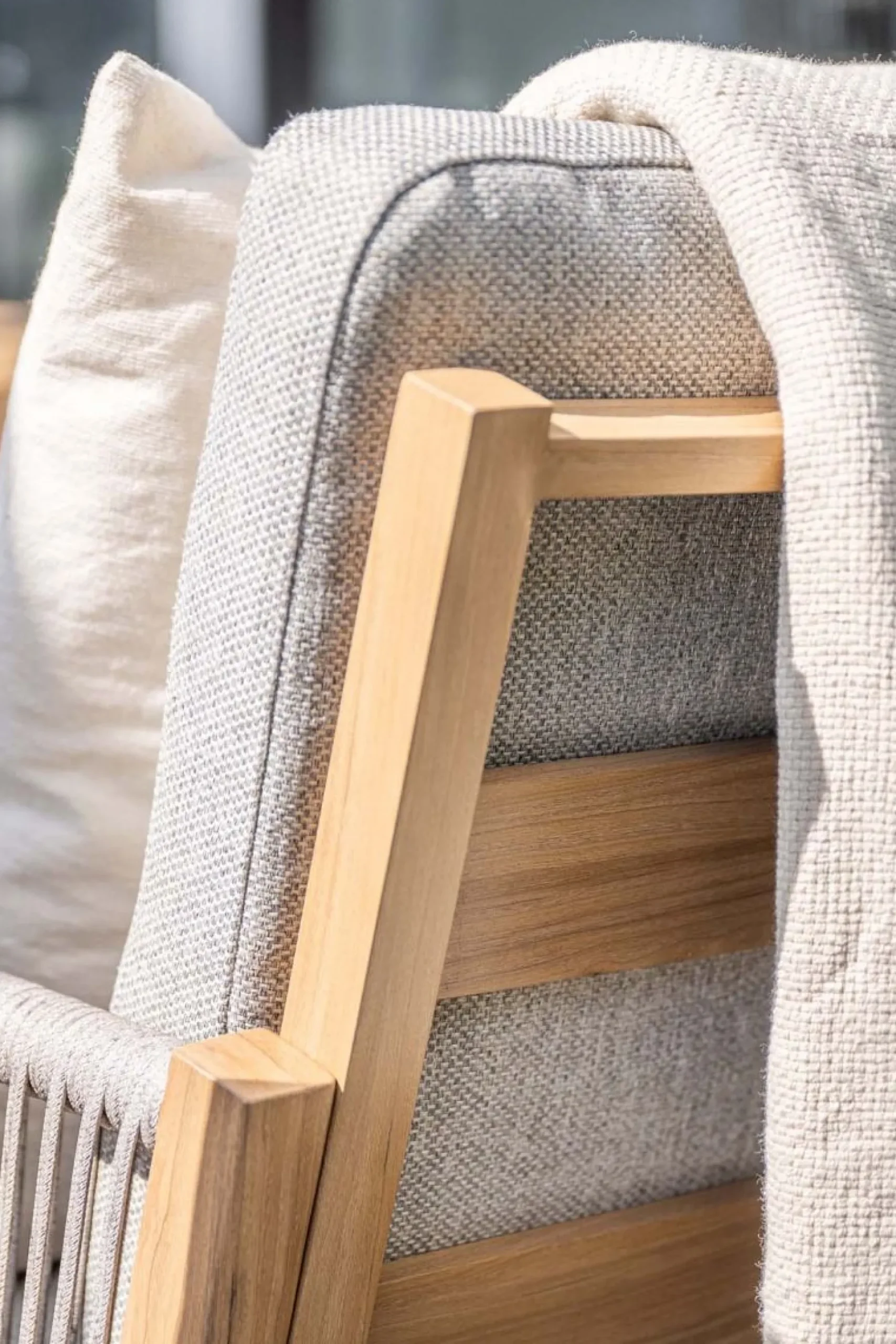 GI Sardinia dining fauteuil - Aluminium Teak look/Zand