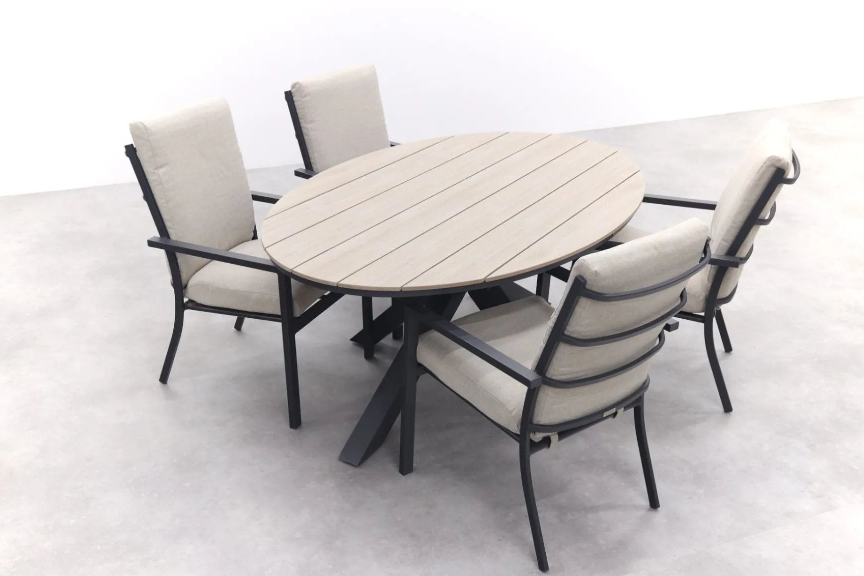 GI Sergio / Edison 180 x 115 cm. tafel - ovale tuinset