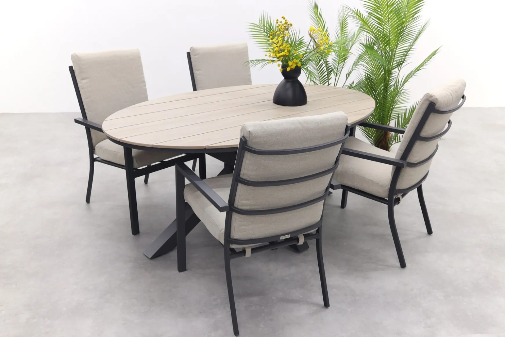 GI Sergio / Edison 180 x 115 cm. tafel - ovale tuinset