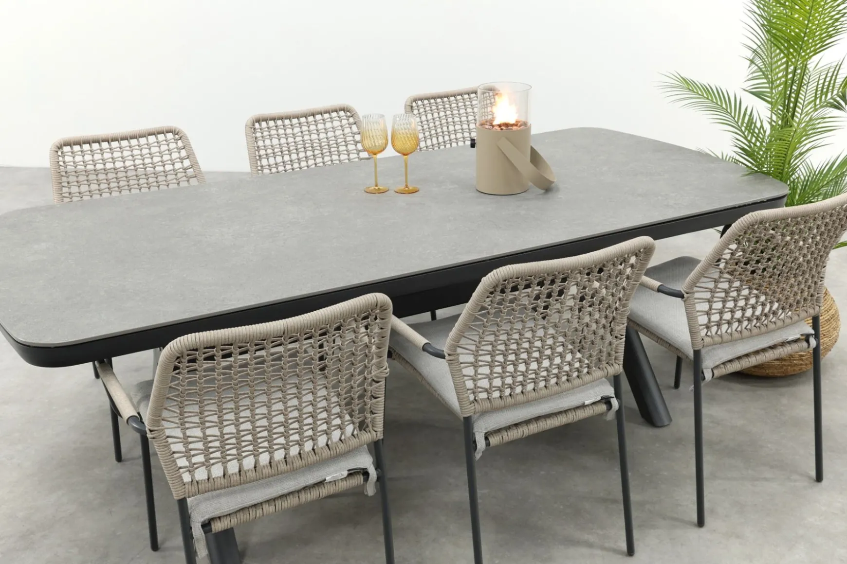 GI Swifty/Ponto stapelbare tuinset voor 6 personen 220x100 cm. - Antraciet