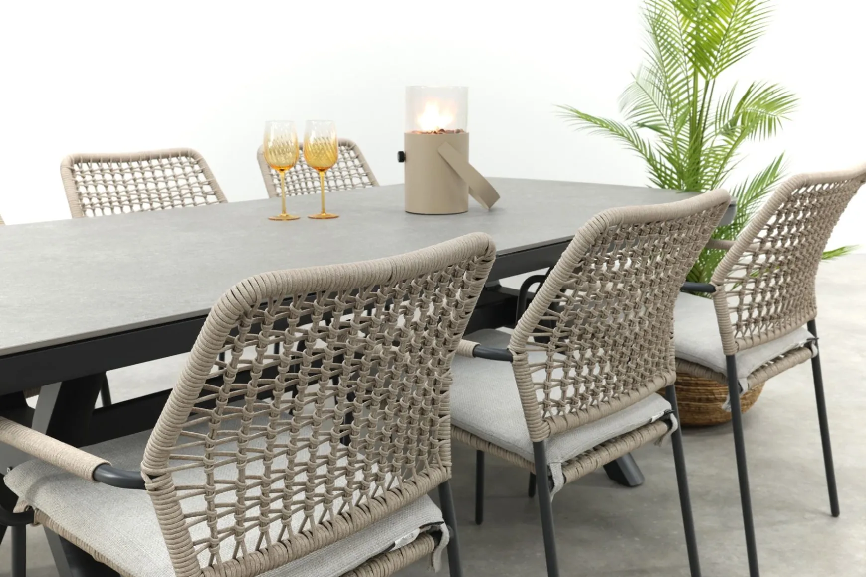 GI Swifty/Ponto stapelbare tuinset voor 6 personen 220x100 cm. - Antraciet