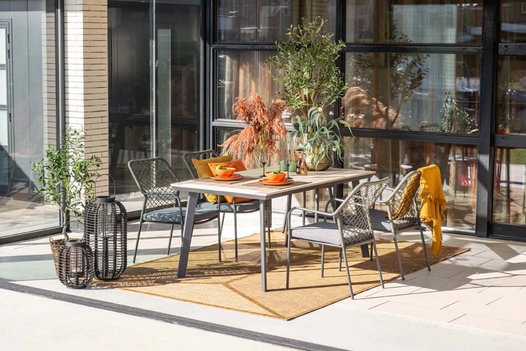 GI Vigo Dining tuintafel 160x90 cm. - Light Teak look