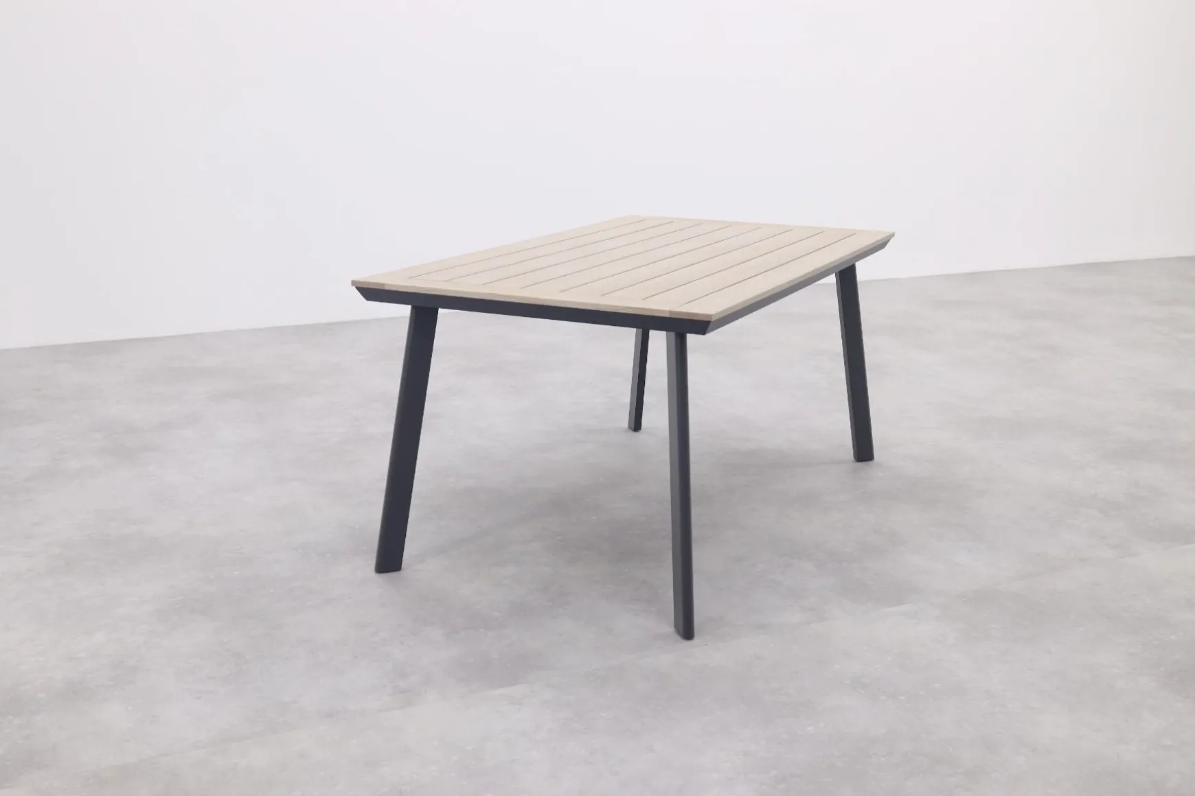 GI Vigo Dining tuintafel 160x90 cm. - Light Teak look