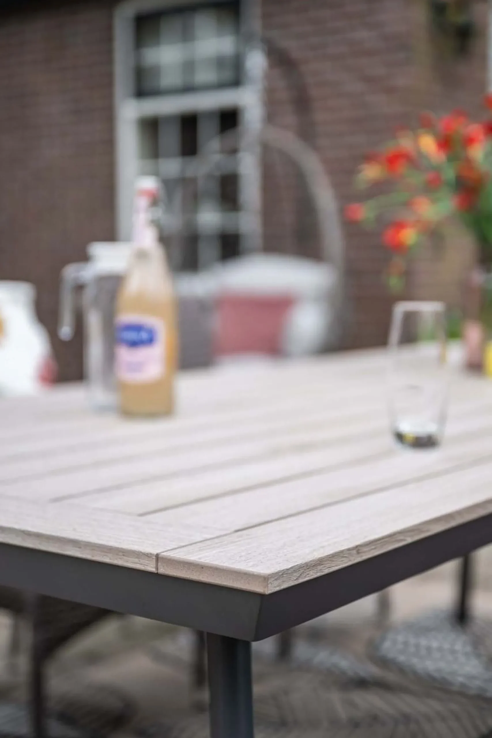 GI Vigo Dining tuintafel 230x100 cm. - Light Teak look