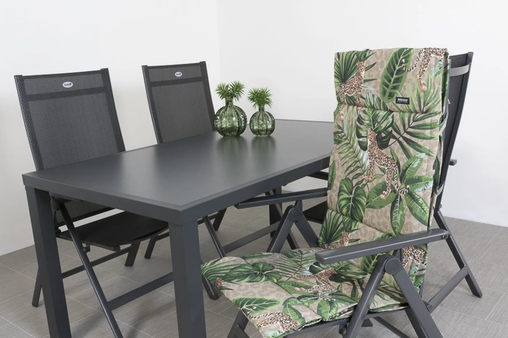 Hartman Aruba/Alma 4-persoons verstelbare tuinset 160x90 cm. - Antraciet