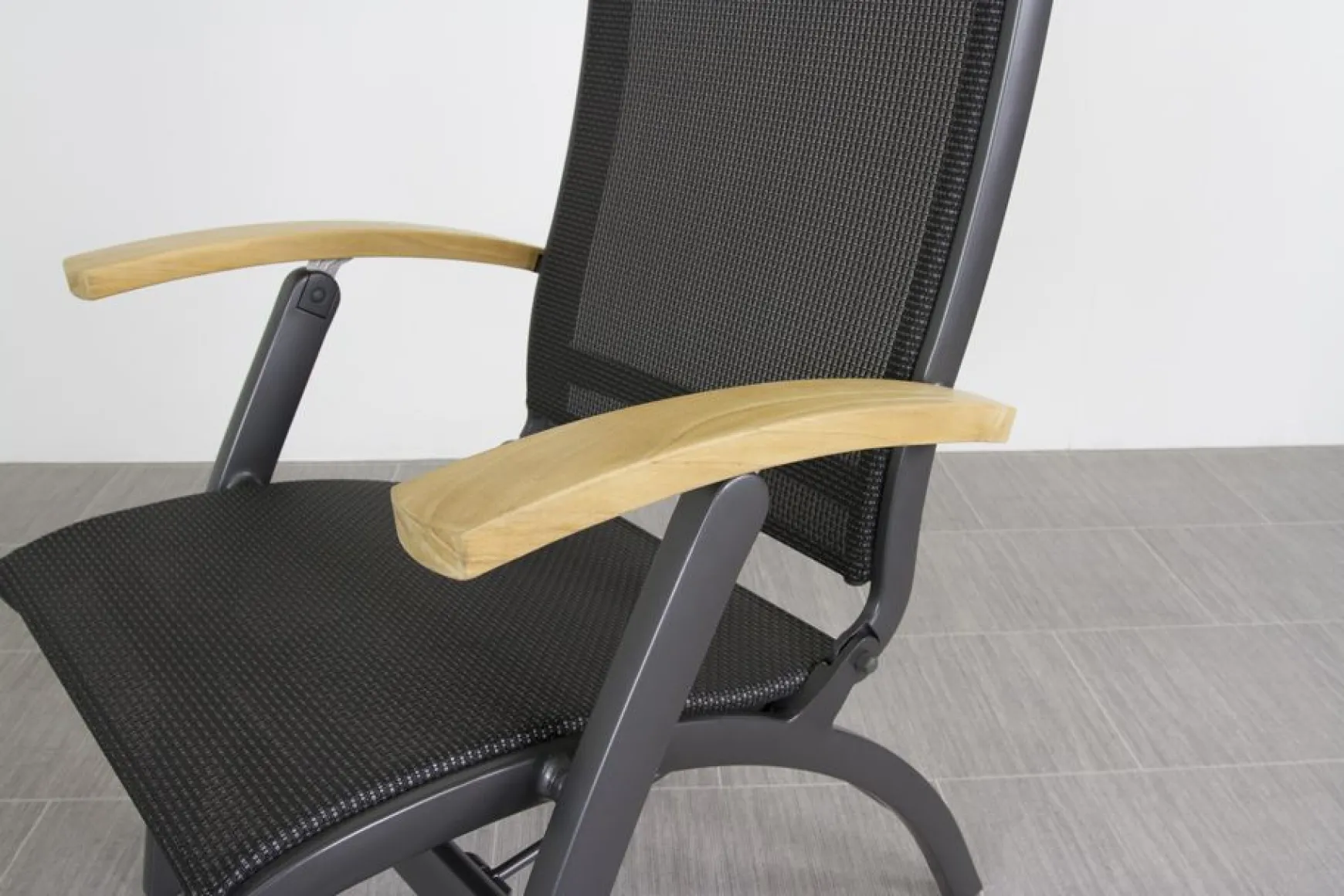 Hartman Da Vinci standenstoel - Teak armleuning