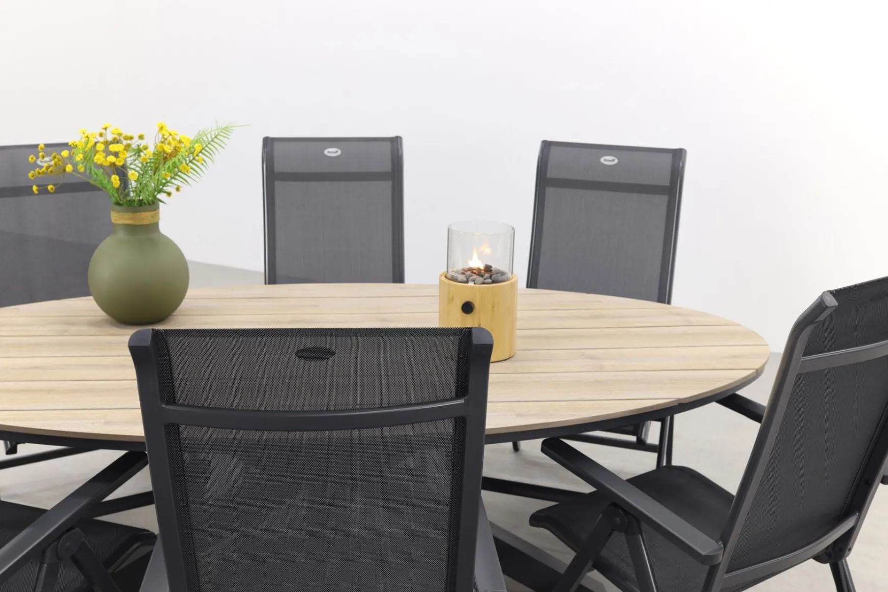 Hartman Milaan/GI Edison 220x115 cm. - ovale tuinset - verstelbaar