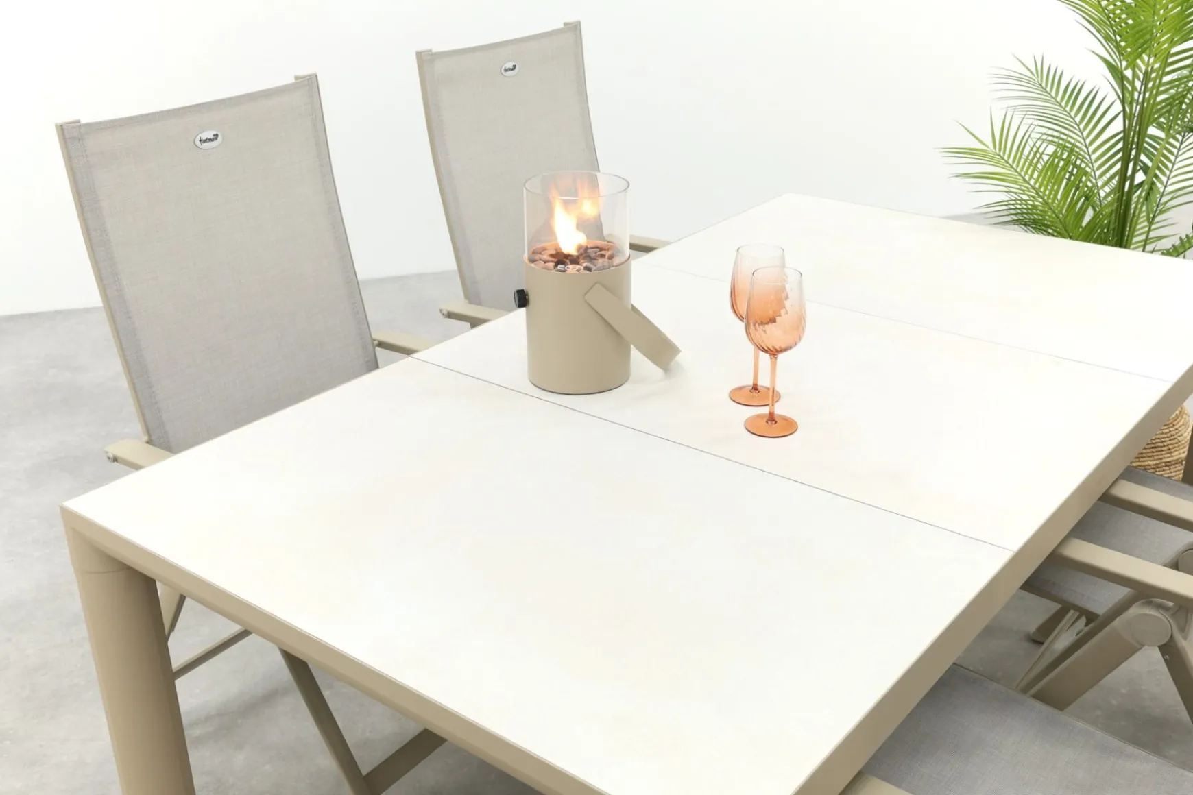 Hartman Napoli/Kings verstelbare 4-persoons tuinset 180x100 cm. - Latte