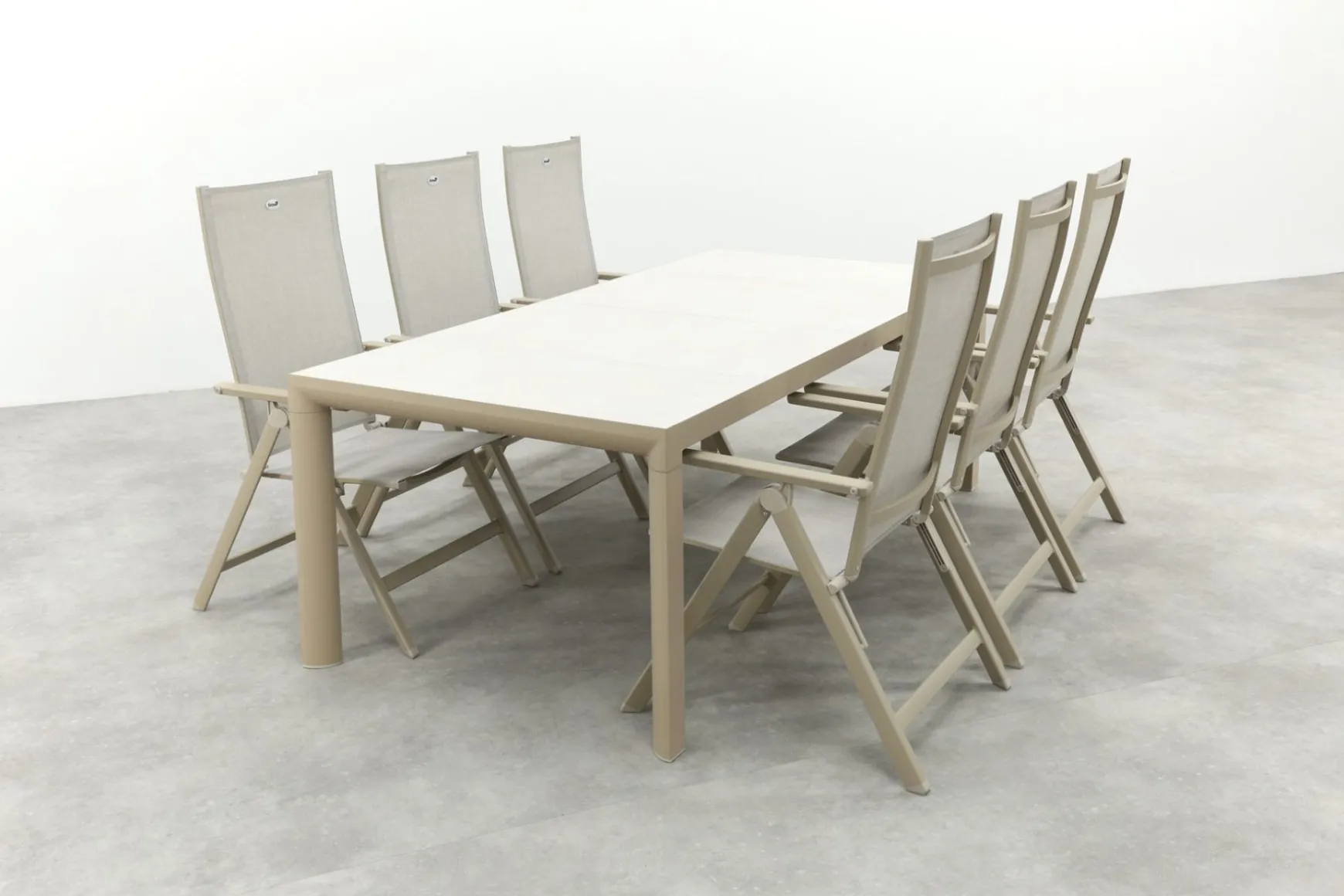 Hartman Napoli/Kings verstelbare tuinset voor 6 personen 220x100 cm. - Latte