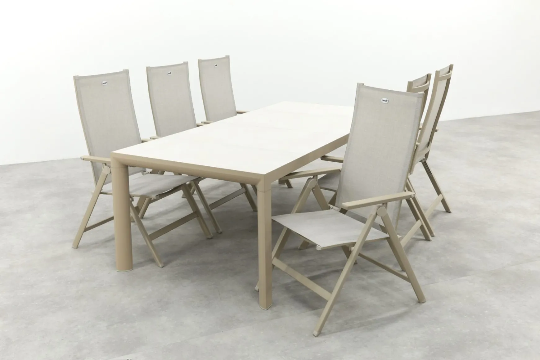 Hartman Napoli/Kings verstelbare tuinset voor 6 personen 220x100 cm. - Latte