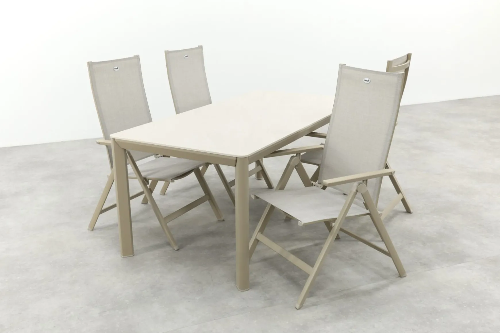 Hartman Napoli/Kyra verstelbare tuinset voor 4 personen 180x90 cm. - Latte