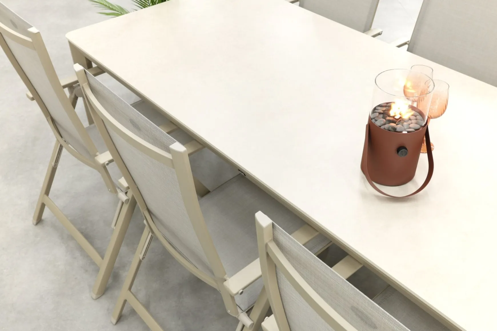Hartman Napoli/Kyra verstelbare tuinset voor 6 personen 240x100 cm. - Latte