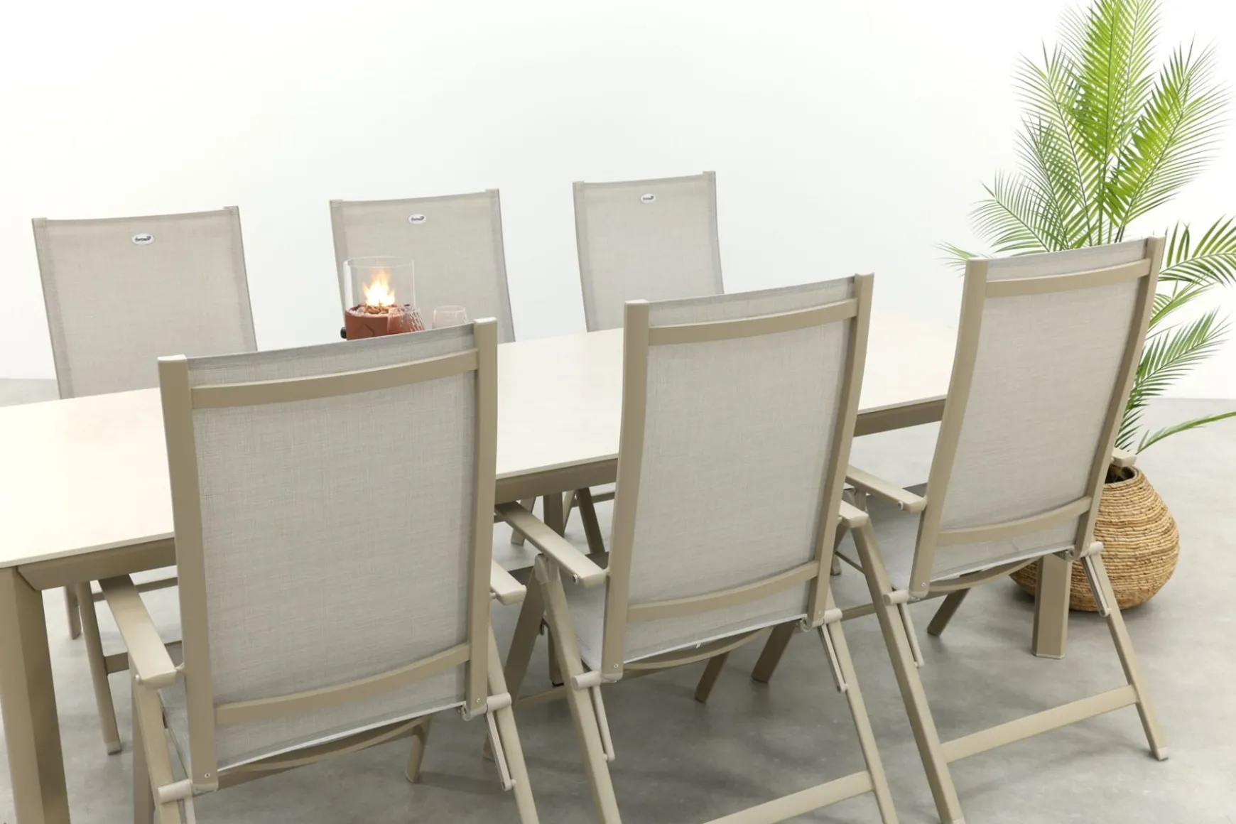 Hartman Napoli/Kyra verstelbare tuinset voor 6 personen 240x100 cm. - Latte