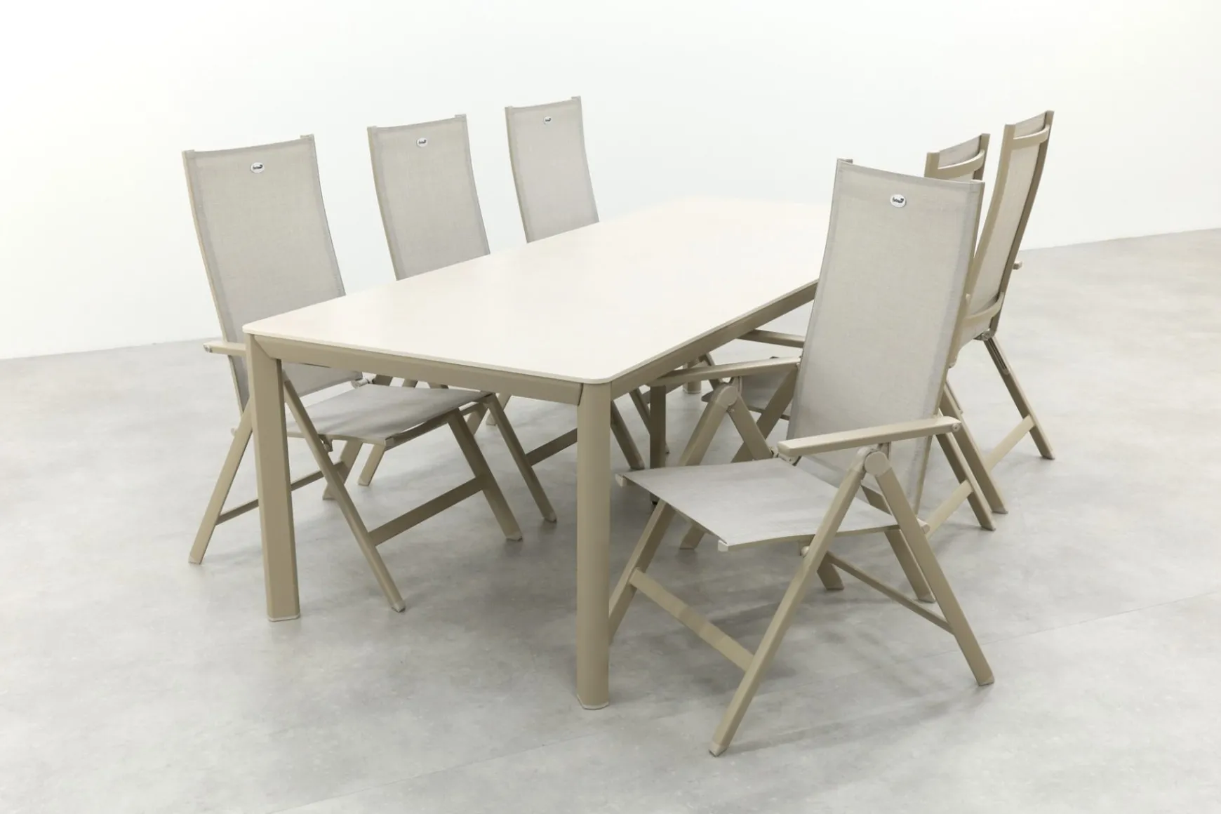 Hartman Napoli/Kyra verstelbare tuinset voor 6 personen 240x100 cm. - Latte
