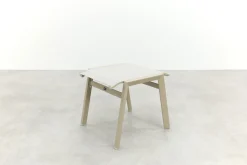Hartman Napoli voetenbankje - Latte