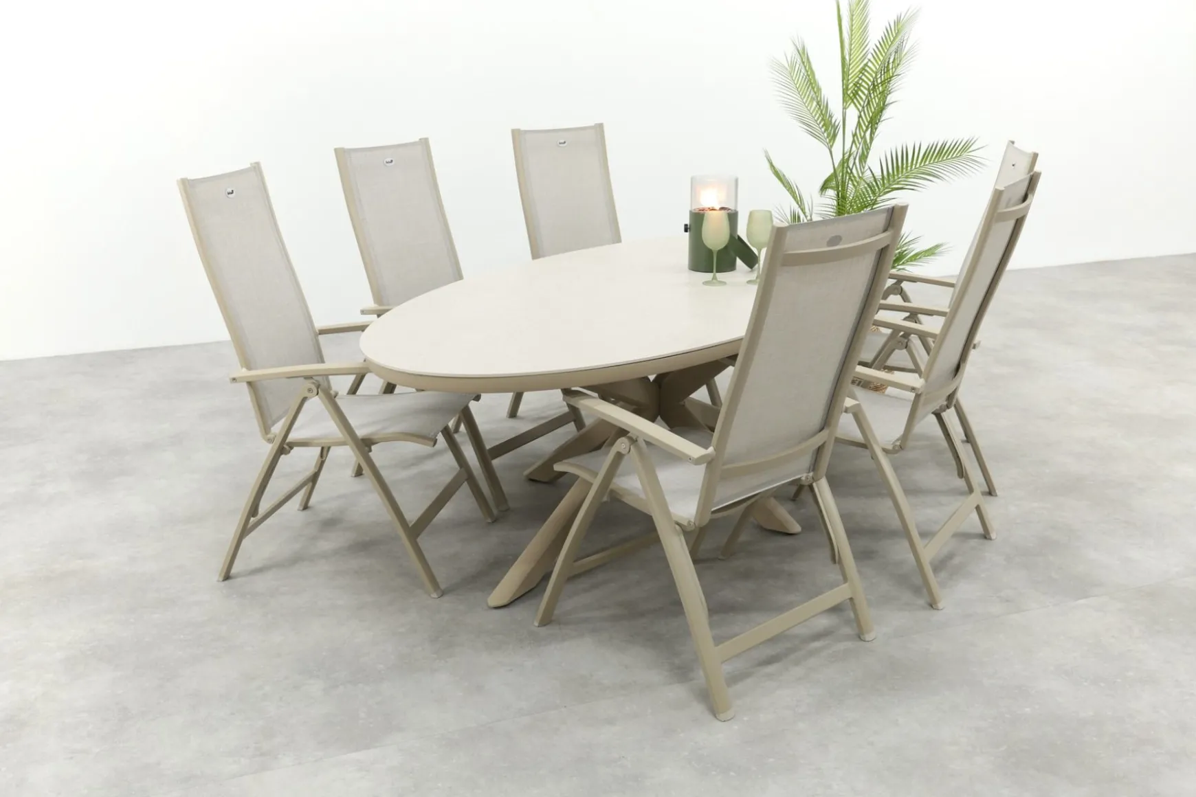 Hartman Roma/Ventaro ovale verstelbare tuinset voor 6 personen 240x115 cm. - Latte