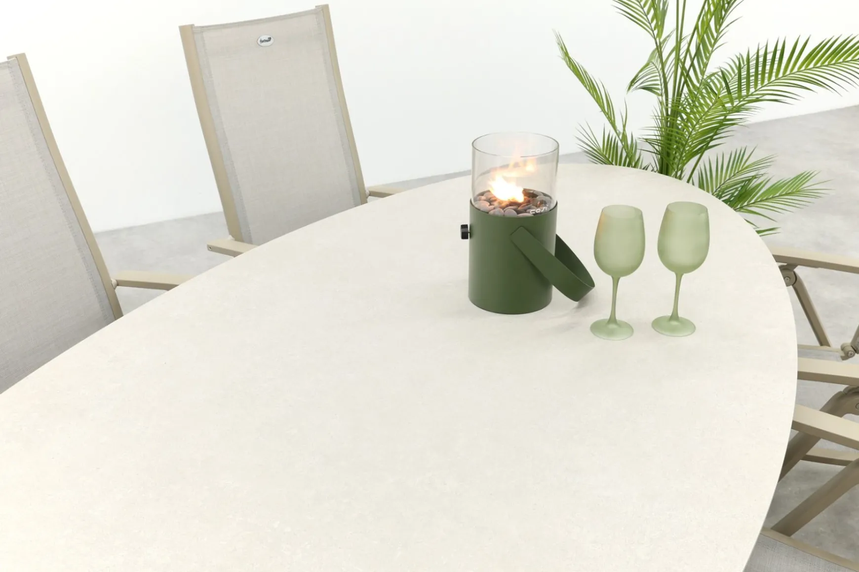 Hartman Roma/Ventaro ovale verstelbare tuinset voor 6 personen 240x115 cm. - Latte