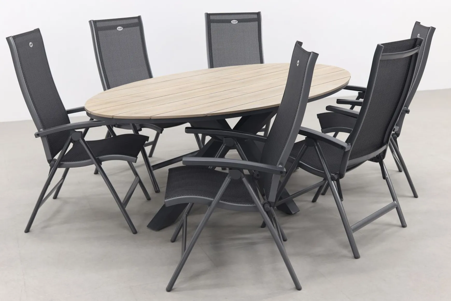 Hartman Salvatore/GI Edison 6-persoons ovale verstelbare tuinset 220x115 cm.