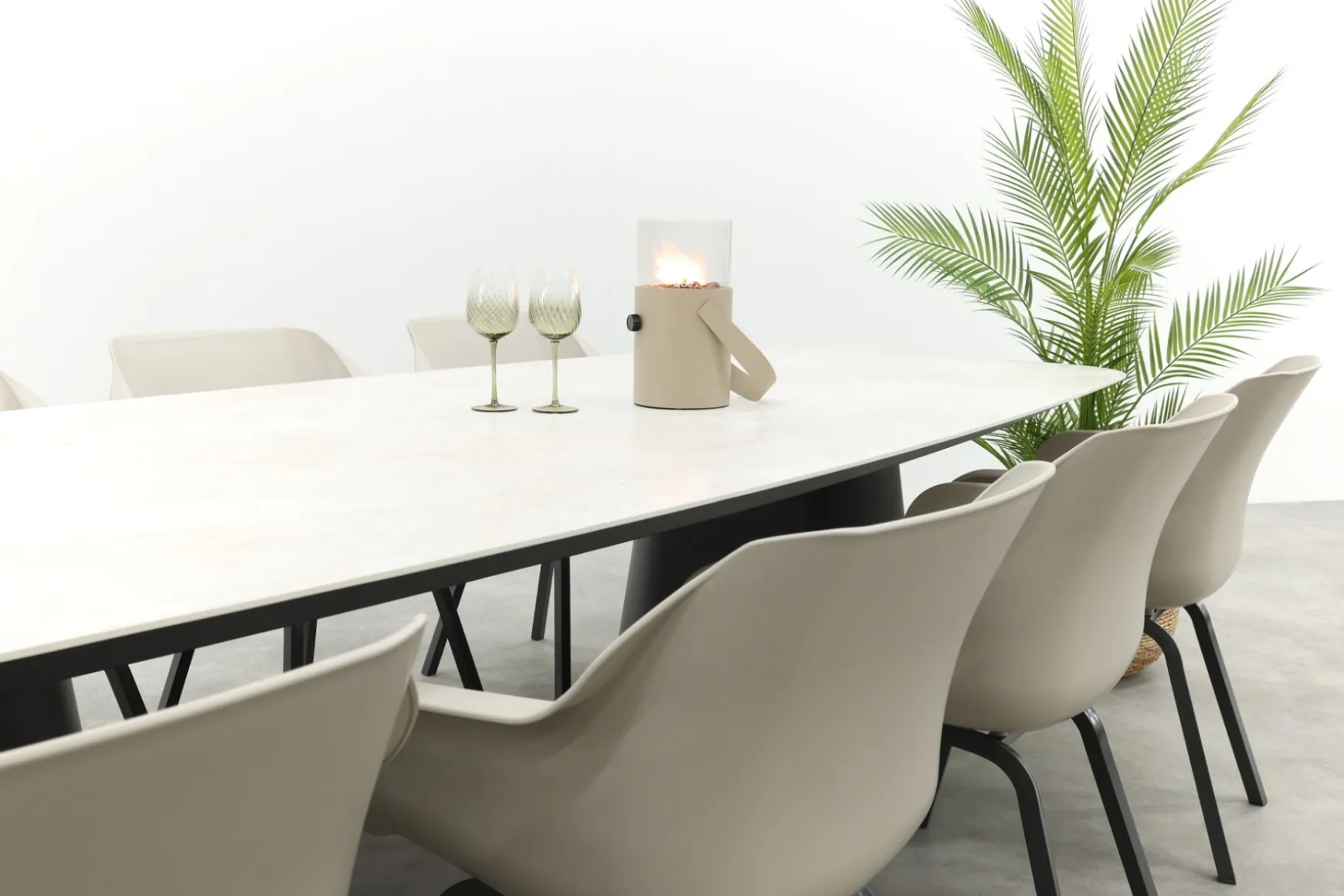Hartman Sophie/Denver 8-persoons Deens ovale tuinset 320x120 cm.