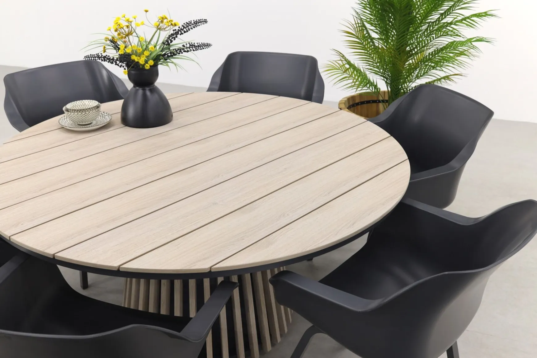Hartman Sophie Element/GI Trinxa ronde tuinset - 148 cm.