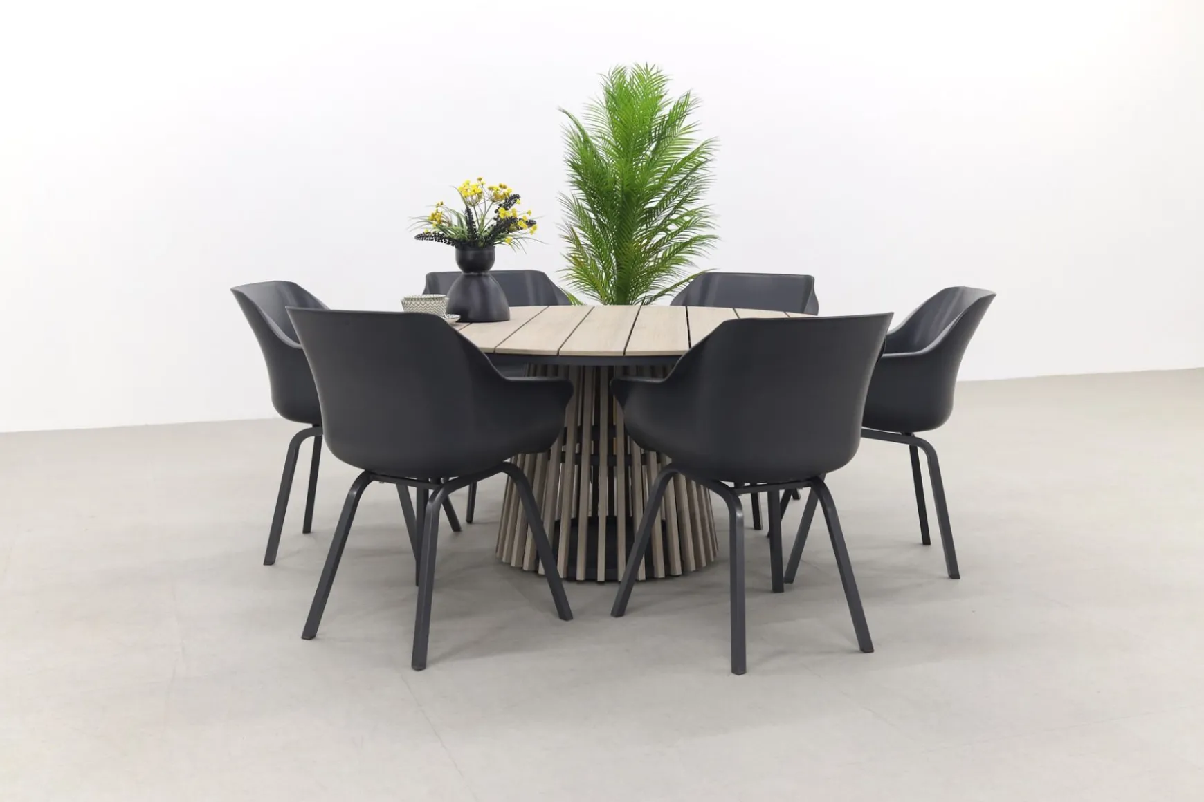 Hartman Sophie Element/GI Trinxa ronde tuinset - 148 cm.