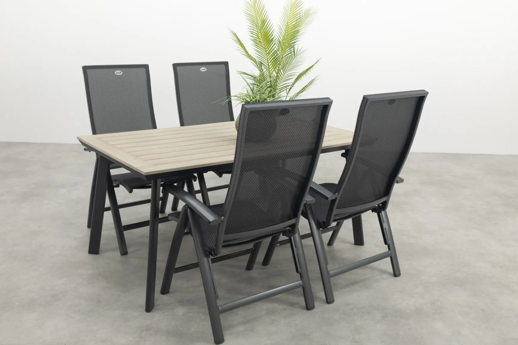 Hartman Valentino/Vigo 160x90 cm. verstelbare tuinset 5-delig