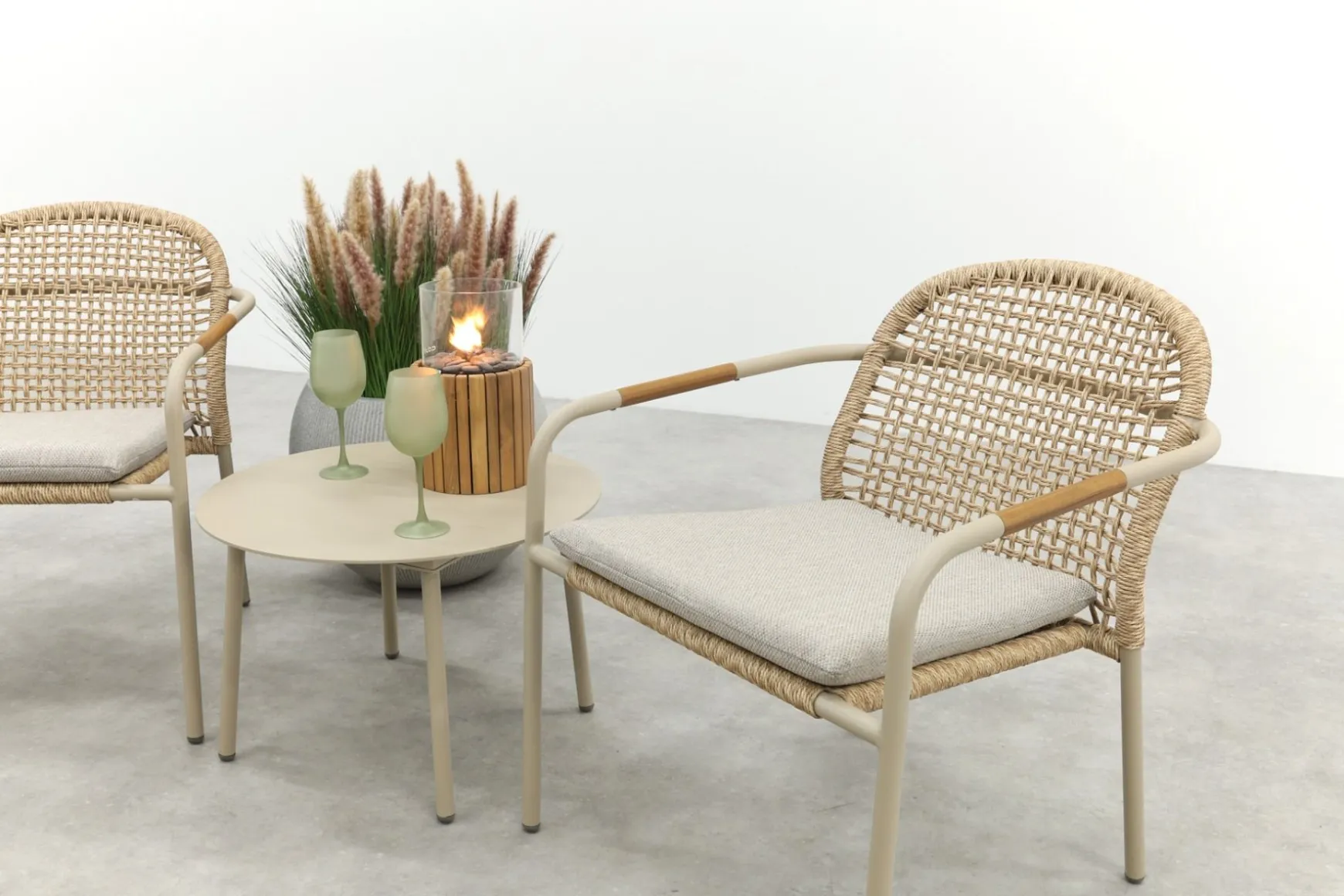 Helen wicker rope loungestoelen set met bijzettafel (3-delig) - Latte/Beige