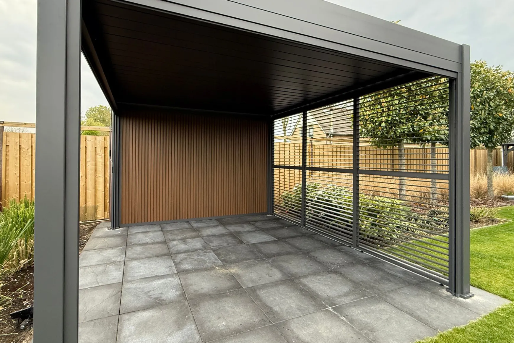 Houtlook composiet wand teak/antraciet - 4 m.