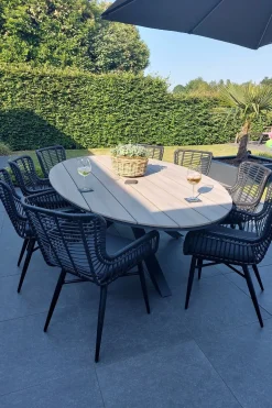 Jasmine Black/GI Edison 8-persoons dining tuinset 280x140 cm.