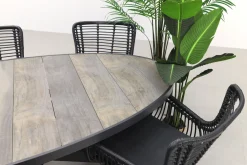 Jasmine Black/Silva 6-persoons ovale dining tuinset 240x115 cm. - Houtlook