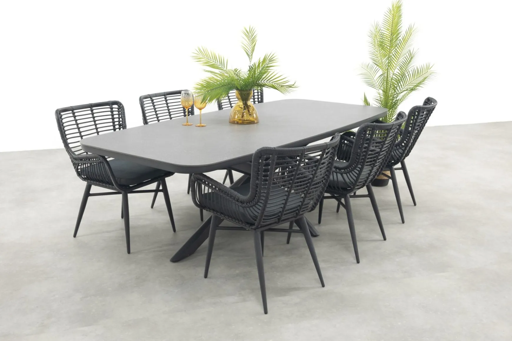 Jasmine Black/Soreno 6-persoons Deens ovale tuinset 240x110 cm. - Betonlook