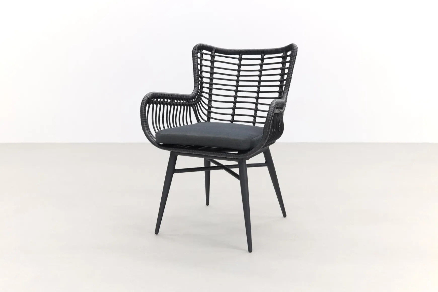 Jasmine Black/Soreno 6-persoons Deens ovale tuinset 240x110 cm. - Betonlook